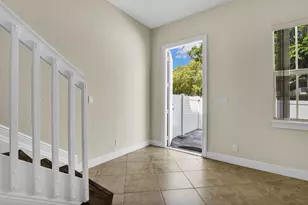 3432 NE 15th Ave, Oakland Park, FL 33334 - Photo 11