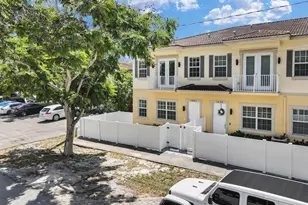 3432 NE 15th Ave, Fort Lauderdale, FL 33334 - Photo 1