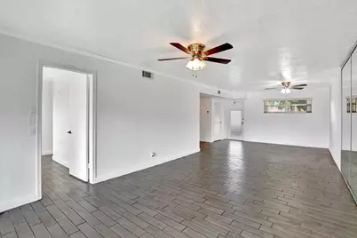 9400 N Hollybrook Lake Drive #105, Hollywood, FL 33025 - Photo 3