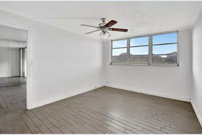 9400 N Hollybrook Lake Drive #105, Hollywood, FL 33025 - Photo 5