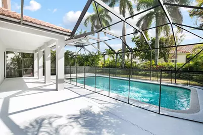 1204 Camellia Circle, Weston, FL 33326 - Photo 11