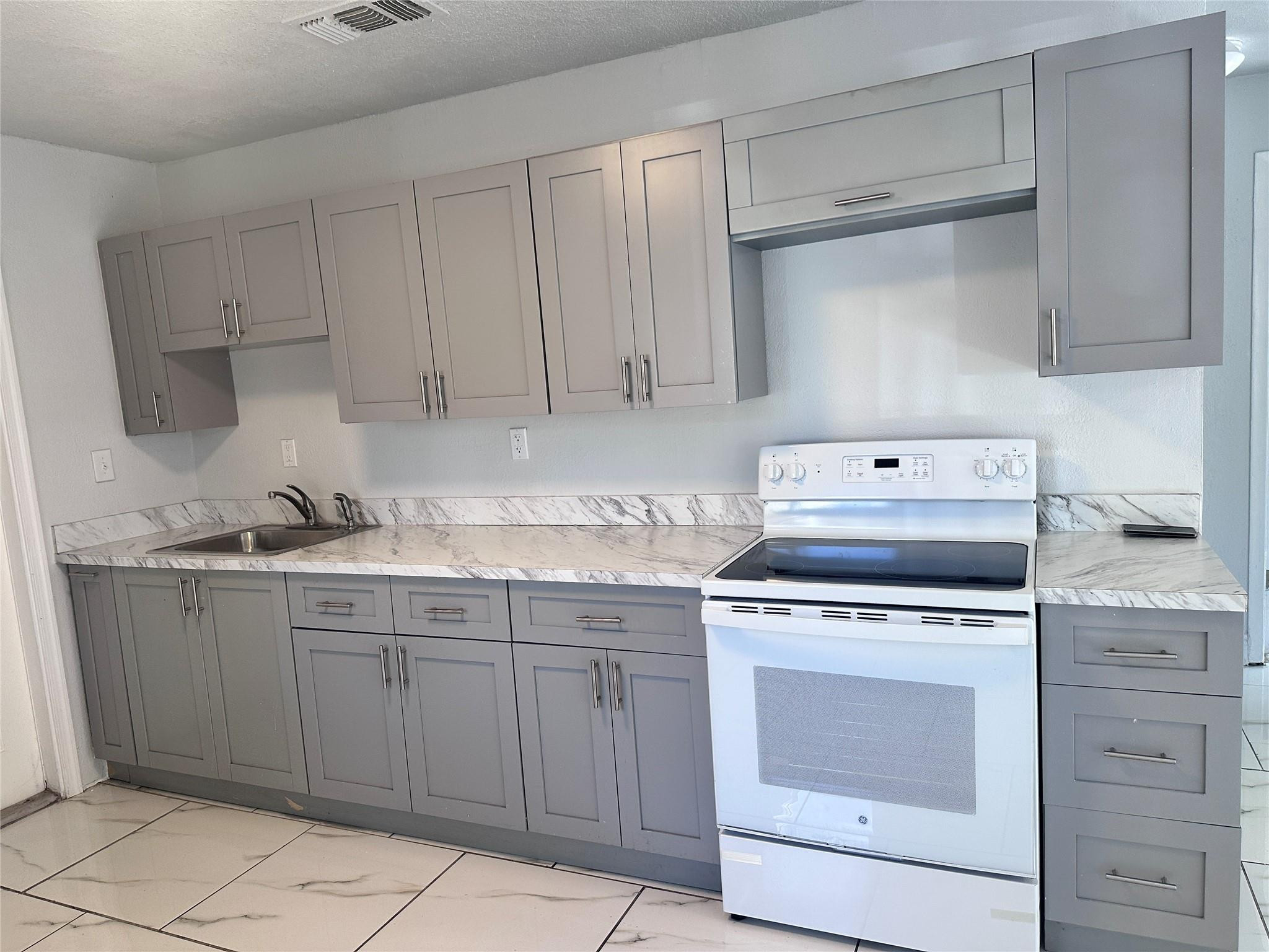 410 NW 33rd St - 410 NW 33rd St, Miami, FL 33127 Luxury Property | Jose Angel Pina