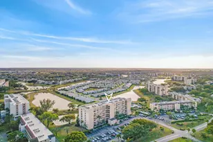 6866 Huntington Ln, Delray Beach, FL 33446 - Photo 43