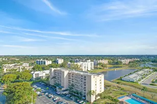 6866 Huntington Ln, Delray Beach, FL 33446 - Photo 7