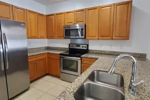 4625 NW 58th St, Tamarac, FL 33319 - Photo 5