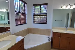 4625 NW 58th St, Tamarac, FL 33319 - Photo 19