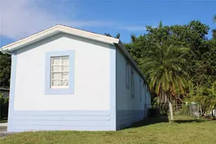 35250 SW 177th Ct, Homestead, FL 33034 - Photo 3