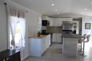 35250 SW 177th Ct, Homestead, FL 33034 - Photo 9