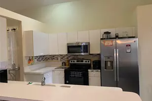 320 NW 115th Way, Coral Springs, FL 33071 - Photo 3