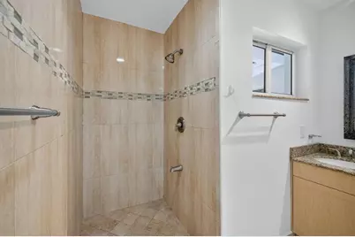 316 NW 24th Street, Wilton Manors, FL 33311 - Photo 15