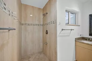 316 NW 24th St, Wilton Manors, FL 33311 - Photo 15