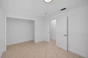 316 NW 24th St, Wilton Manors, FL 33311 - Photo 17