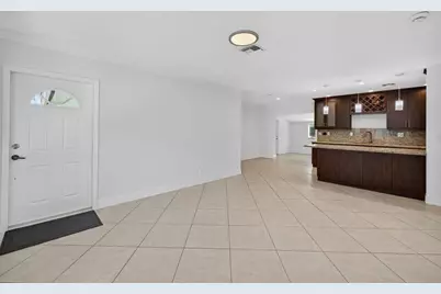 316 NW 24th Street, Wilton Manors, FL 33311 - Photo 7