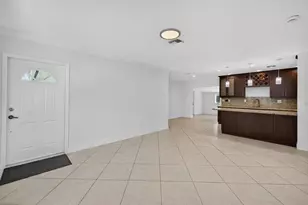 316 NW 24th St, Wilton Manors, FL 33311 - Photo 7