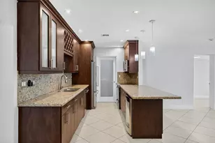 316 NW 24th St, Wilton Manors, FL 33311 - Photo 5