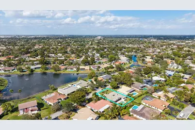 10920 NW 17th Place, Coral Springs, FL 33071 - Photo 33