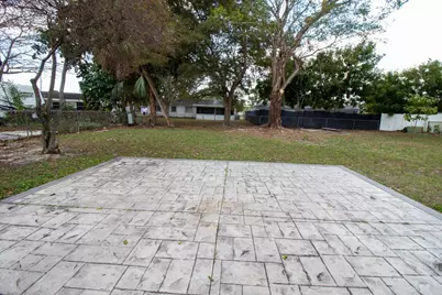 6860 Broadmoor, Pompano Beach, FL 33068 - Photo 15
