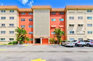 5300 Washington St, Hollywood, FL 33021 - Photo 5