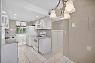 4898 NW 29th Ct, Lauderdale Lakes, FL 33313 - Photo 25