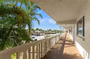 300 Village Green Circle, Palm Springs, FL 33461 - Photo 7