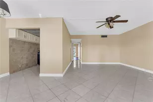 300 Village Green Circle, Palm Springs, FL 33461 - Photo 11