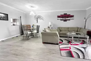 1005 Country Club Dr, Margate, FL 33063 - Photo 5