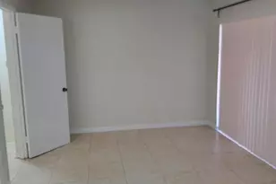 13725 SW 84th St, Miami, FL 33183 - Photo 17