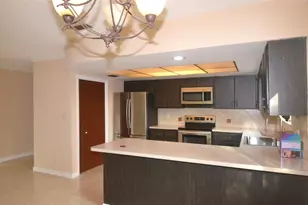 1881 SW 112th Ave, Davie, FL 33324 - Photo 7