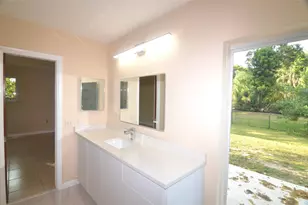 1881 SW 112th Ave, Davie, FL 33324 - Photo 11