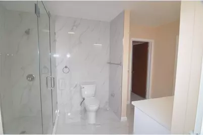 1881 SW 112th Avenue, Davie, FL 33324 - Photo 17