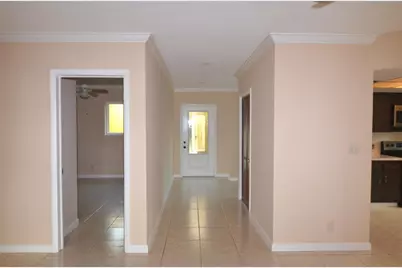 1881 SW 112th Avenue, Davie, FL 33324 - Photo 5