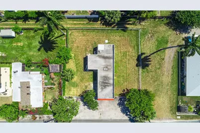 126 NE 1st Avenue, Dania Beach, FL 33004 - Photo 5