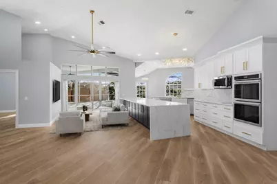 2098 SE Floresta Drive, Port Saint Lucie, FL 34984 - Photo 3