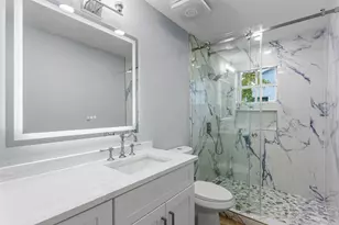 2098 SE Floresta Dr, Port Saint Lucie, FL 34984 - Photo 35