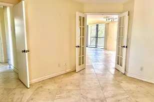 301 SW 158th Terrace, Pembroke Pines, FL 33027 - Photo 11