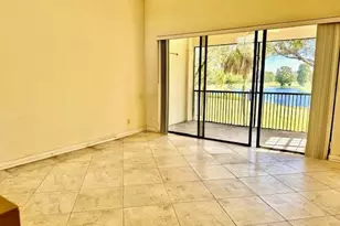 301 SW 158th Terrace, Pembroke Pines, FL 33027 - Photo 3