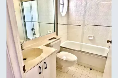 301 SW 158th Terrace #203, Pembroke Pines, FL 33027 - Photo 15