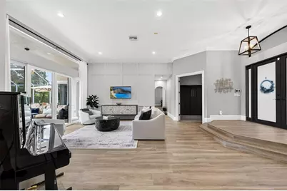 10110 NW 68th Court, Parkland, FL 33076 - Photo 7