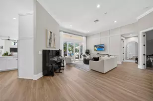 10110 NW 68th Ct, Parkland, FL 33076 - Photo 13