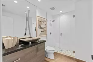 1230 Hillsboro Mile, Pompano Beach, FL 33062 - Photo 19