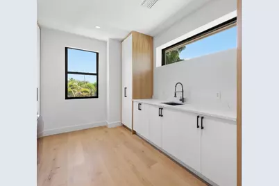 3716 Embassy Drive, West Palm Beach, FL 33401 - Photo 29