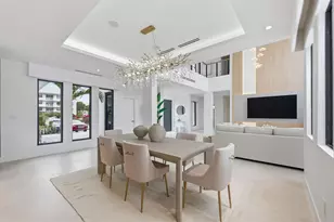 3716 Embassy Dr, West Palm Beach, FL 33401 - Photo 11