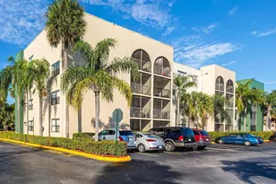 17350 NW 68th Ave, Hialeah, FL 33015 - Photo 5