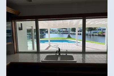 5251 NE 29th Avenue, Fort Lauderdale, FL 33308 - Photo 5