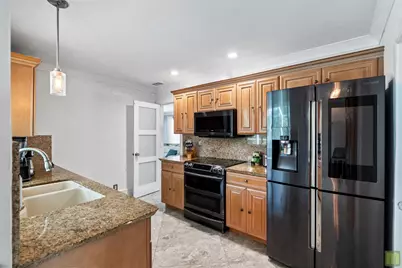 661 NW 42nd Avenue, Coconut Creek, FL 33066 - Photo 13