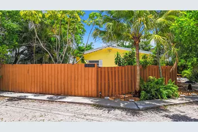 1478 NE 34th Court, Oakland Park, FL 33334 - Photo 5