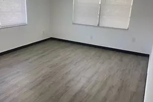 411 SE 10th St, Hallandale Beach, FL 33009 - Photo 3