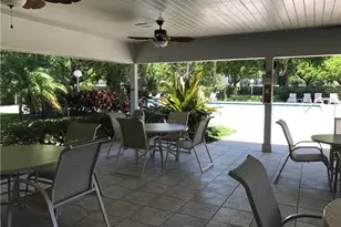 625 Oaks Dr, Pompano Beach, FL 33069 - Photo 75