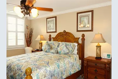 625 Oaks Drive #302, Pompano Beach, FL 33069 - Photo 7