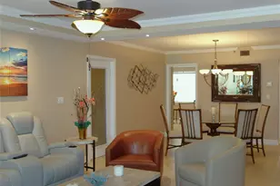 625 Oaks Dr, Pompano Beach, FL 33069 - Photo 3